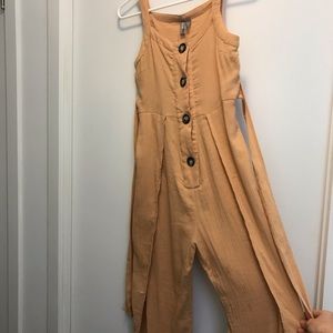 Cute summer jumpsuit!